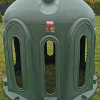 Paśnik z polietylenu HB 300